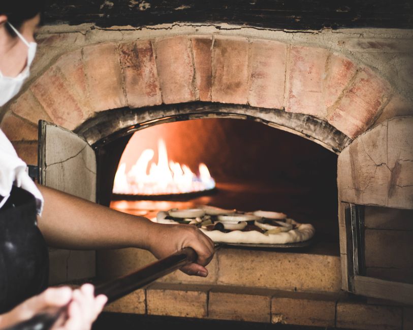 L'Osteria Italiana Forno a Lenha Tradicional
